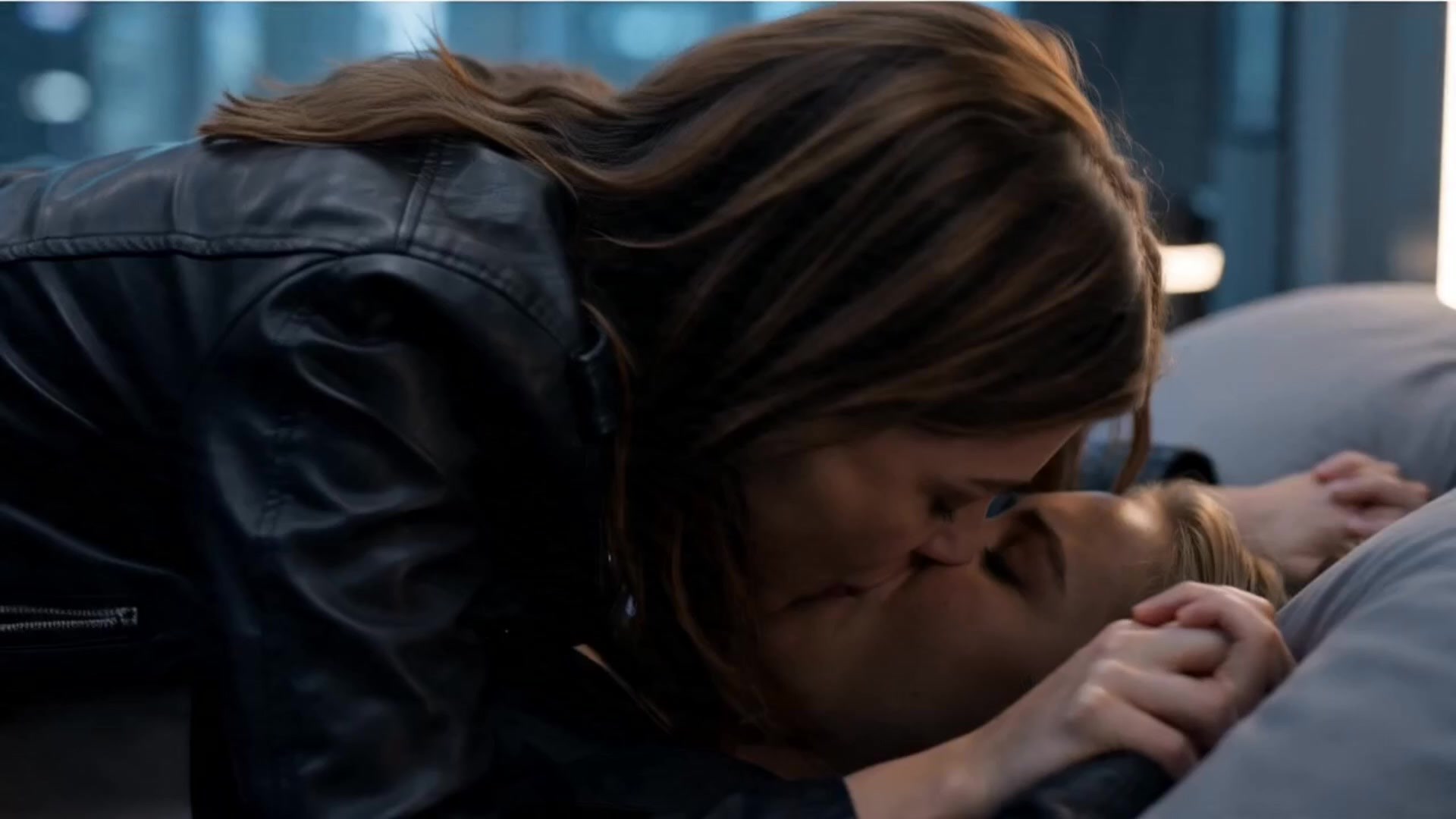 Lesbian Kissing Animation Collection #1 (NSFW) - Image 6